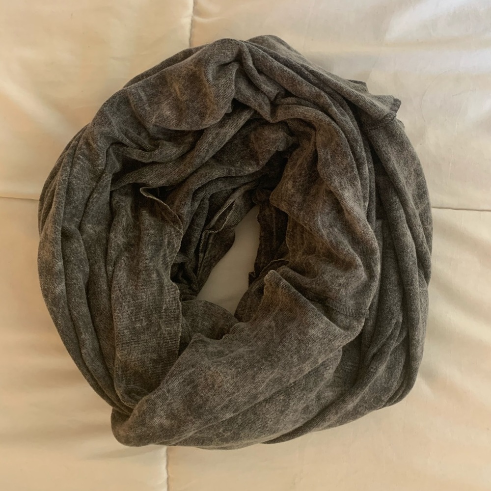 American apparel gray infinity scarf